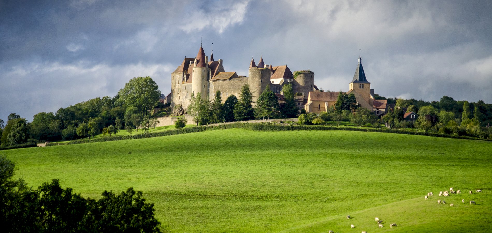 Ophorus Tours - All-Inclusive Burgundy Small Group Package 4 Days Wine & Villages Tour