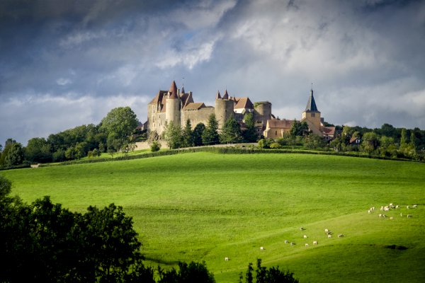 Ophorus Tours - All-Inclusive Burgundy Small Group Package 4 Days Wine & Villages Tour