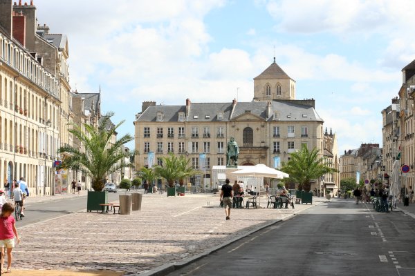 Ophorus Tours - Bayeux Private Transfer to Caen