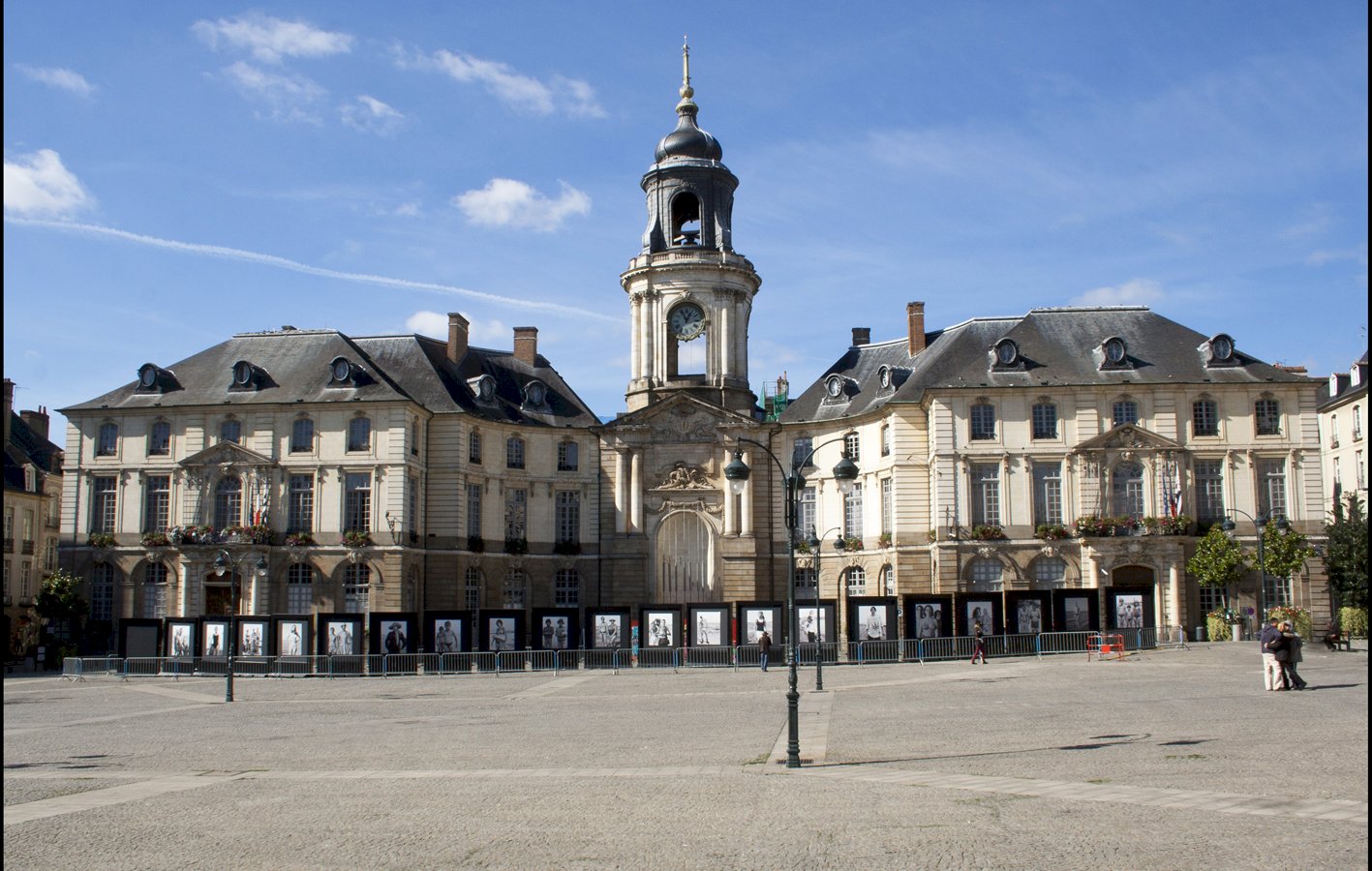 Ophorus Tours - Bayeux Private Transfer to Rennes