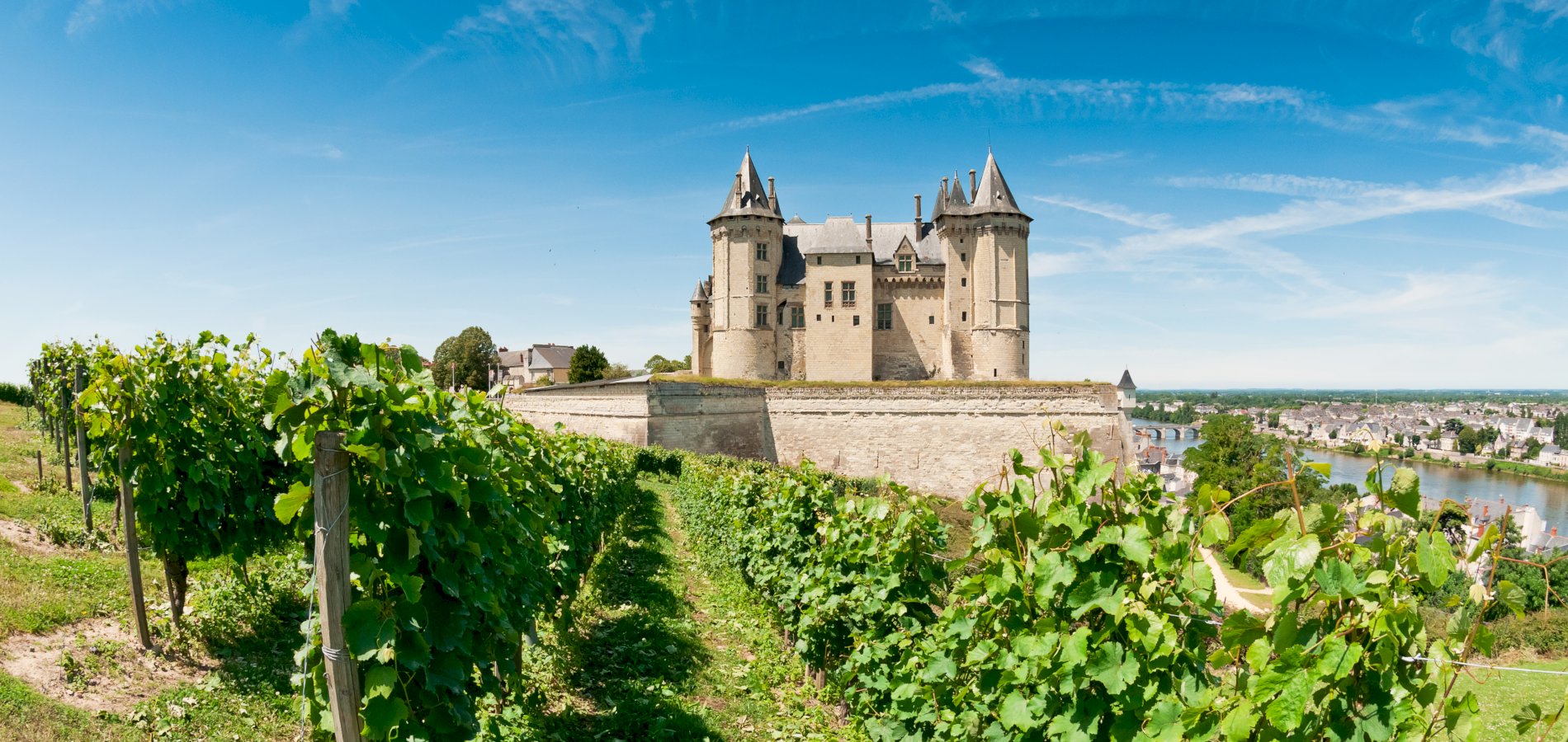 Ophorus Tours - 4-Day Small Group Tours Loire Valley Package - 5* Hotel