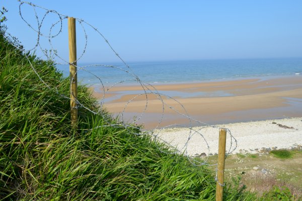 Ophorus Tours - From Bayeux to Omaha & Utah Beaches D-DAY Sights private tour for 2