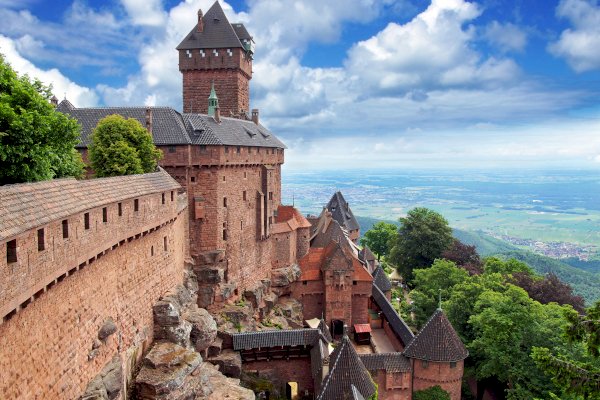 Ophorus Tours - Eguisheim, Riquewihr & Haut Koenigsbourg – An Alsace Journey from Colmar