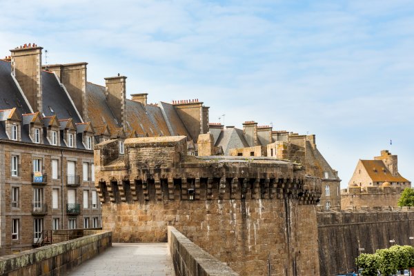 Ophorus Tours - Saint-Malo Guided Walking Tour from Cruise Port Private